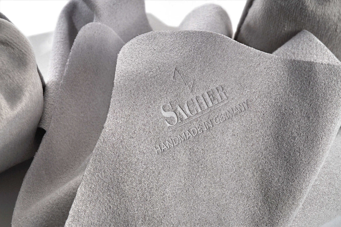 Care and cleaning cloth accessoirs / grey