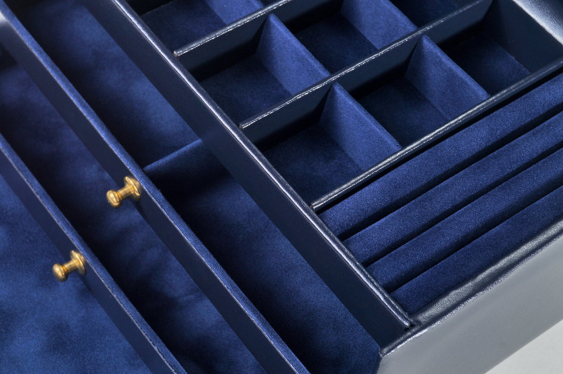 Smyckeskrin Elly acuro / navy (läder)
